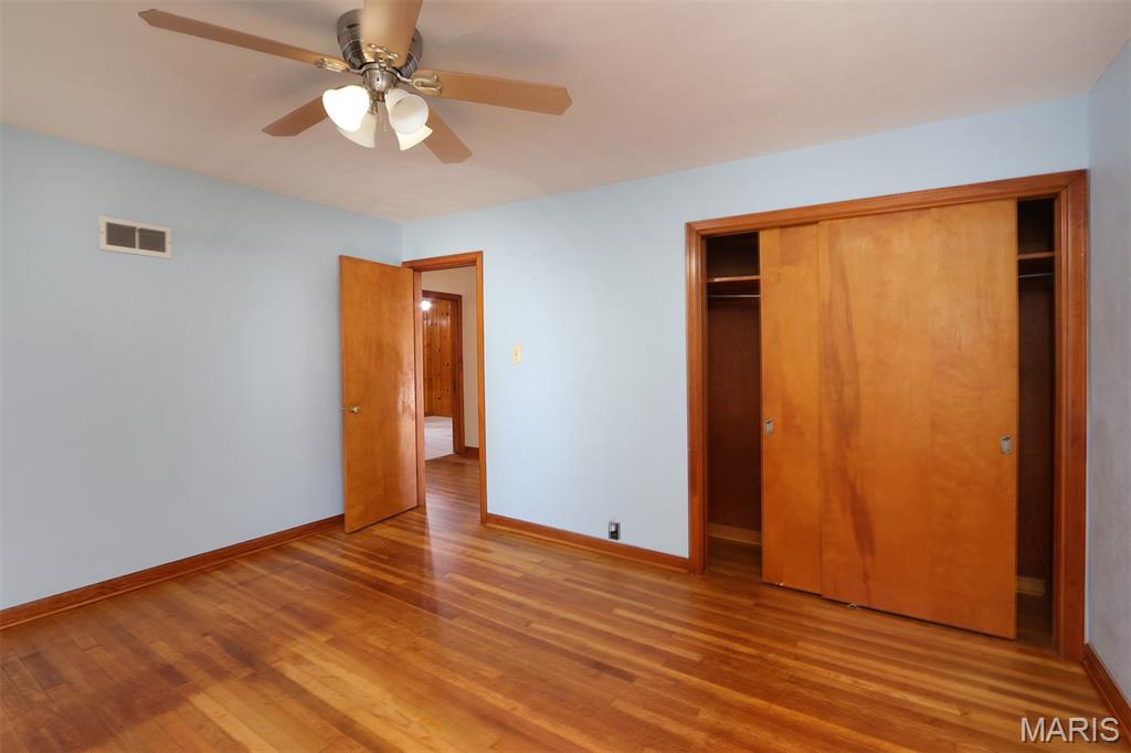291 W 2nd Street Property Photo 19
