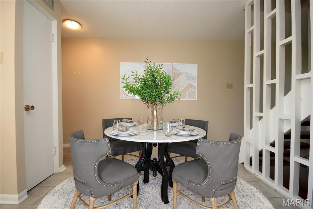 35 Tower Hill Court Property Photo 9