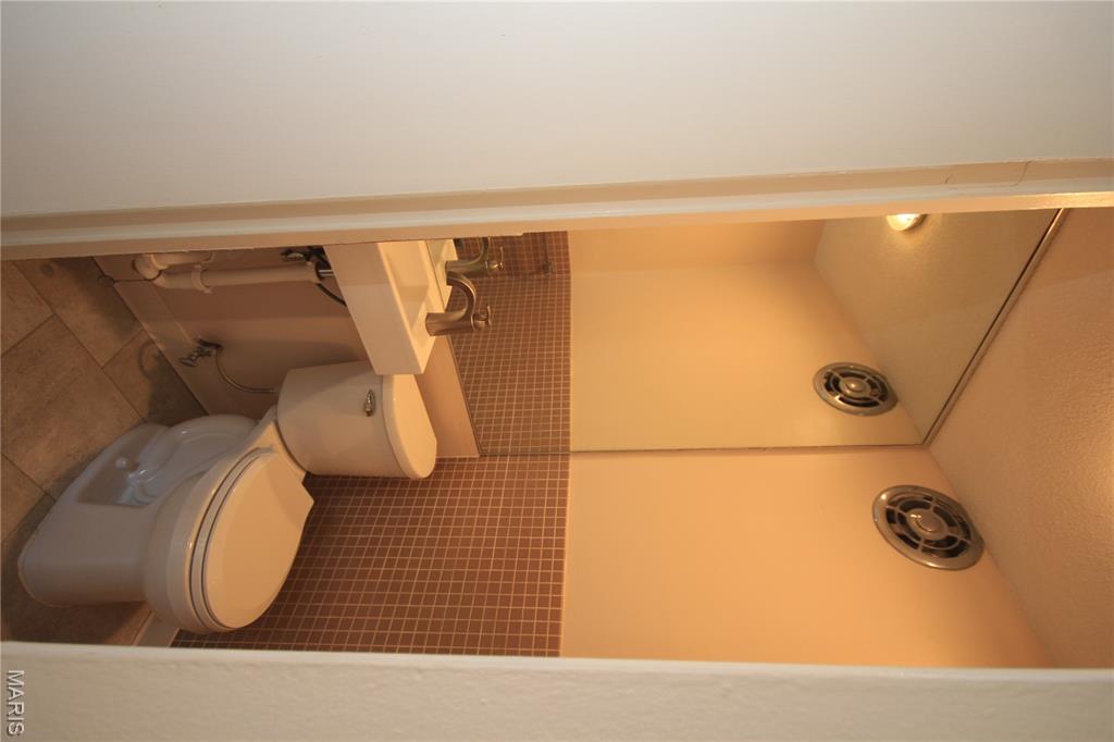 35 Tower Hill Court Property Photo 13