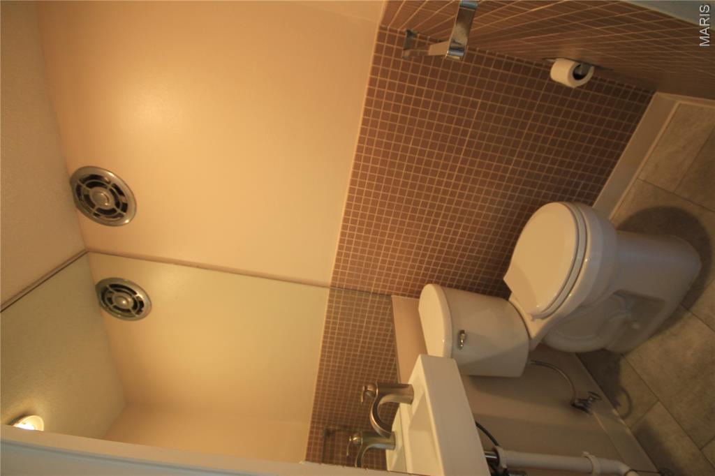 35 Tower Hill Court Property Photo 14