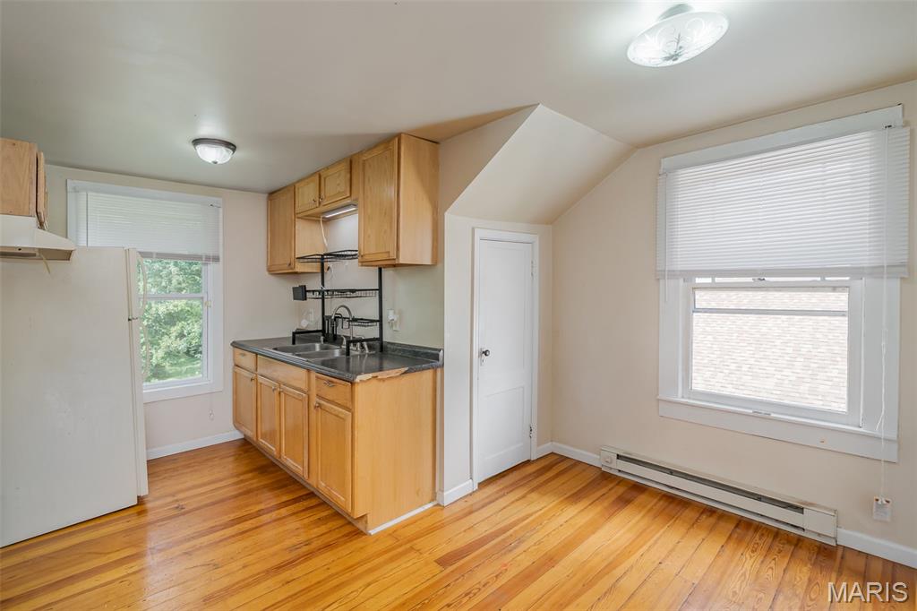 345 E Springfield Avenue Property Photo 23