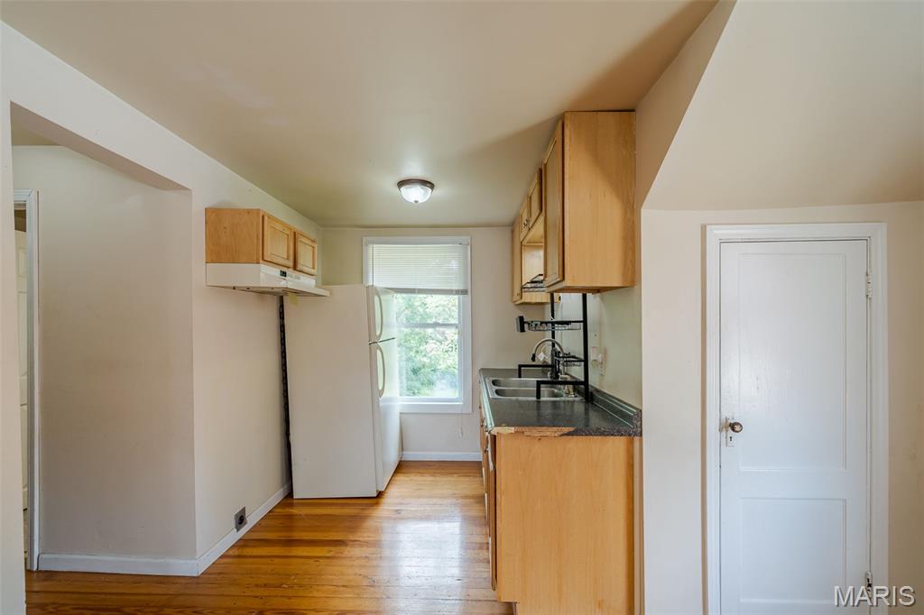 345 E Springfield Avenue Property Photo 25