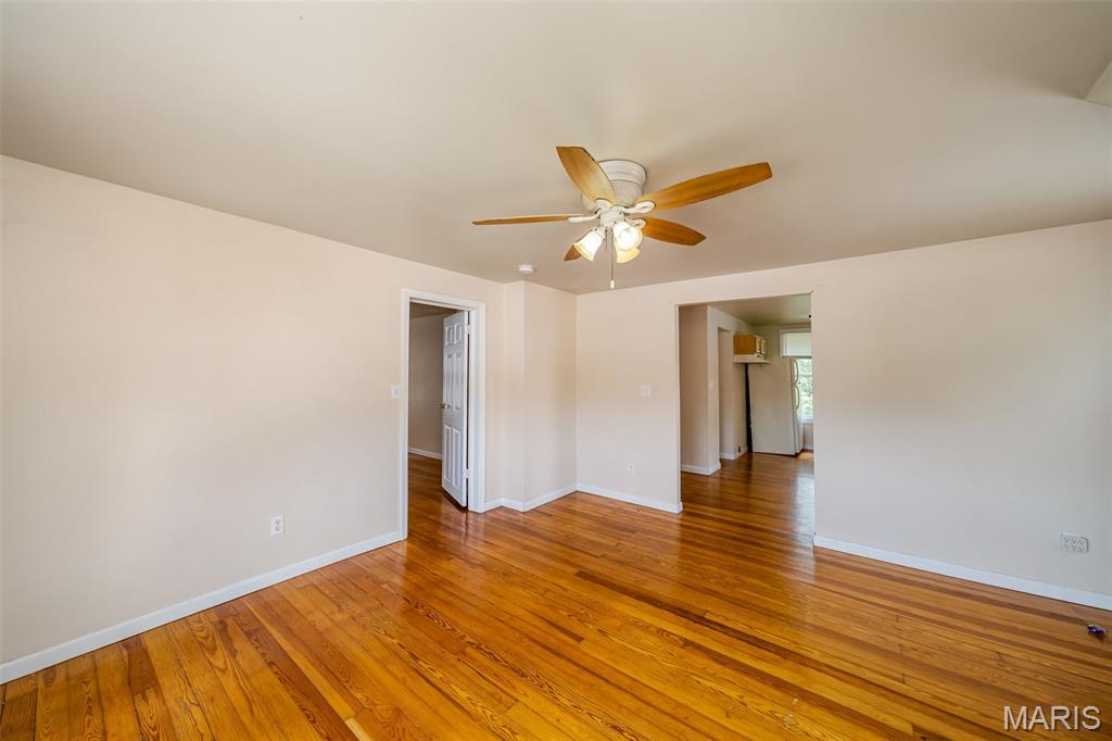345 E Springfield Avenue Property Photo 26