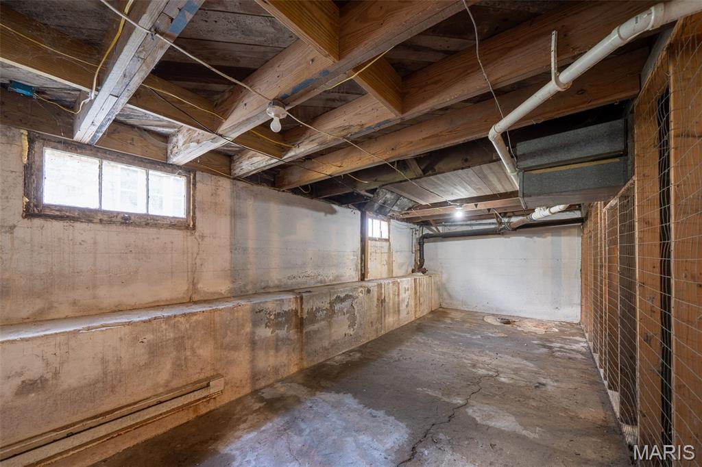 345 E Springfield Avenue Property Photo 36