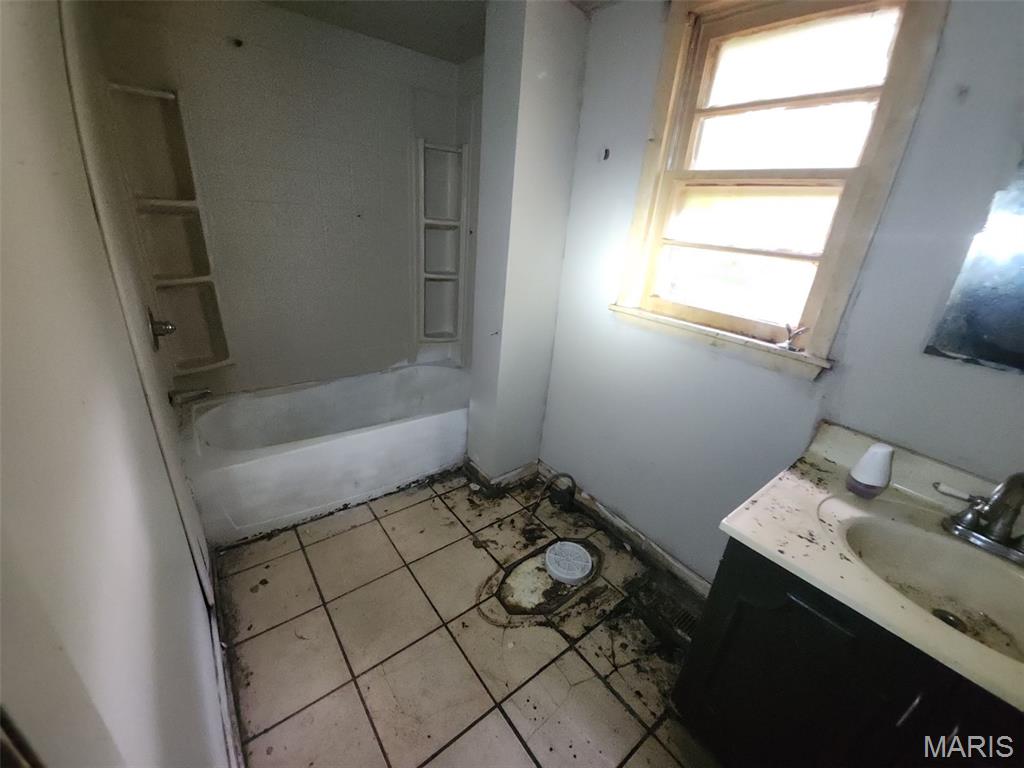 907 Rock Road Property Photo 11
