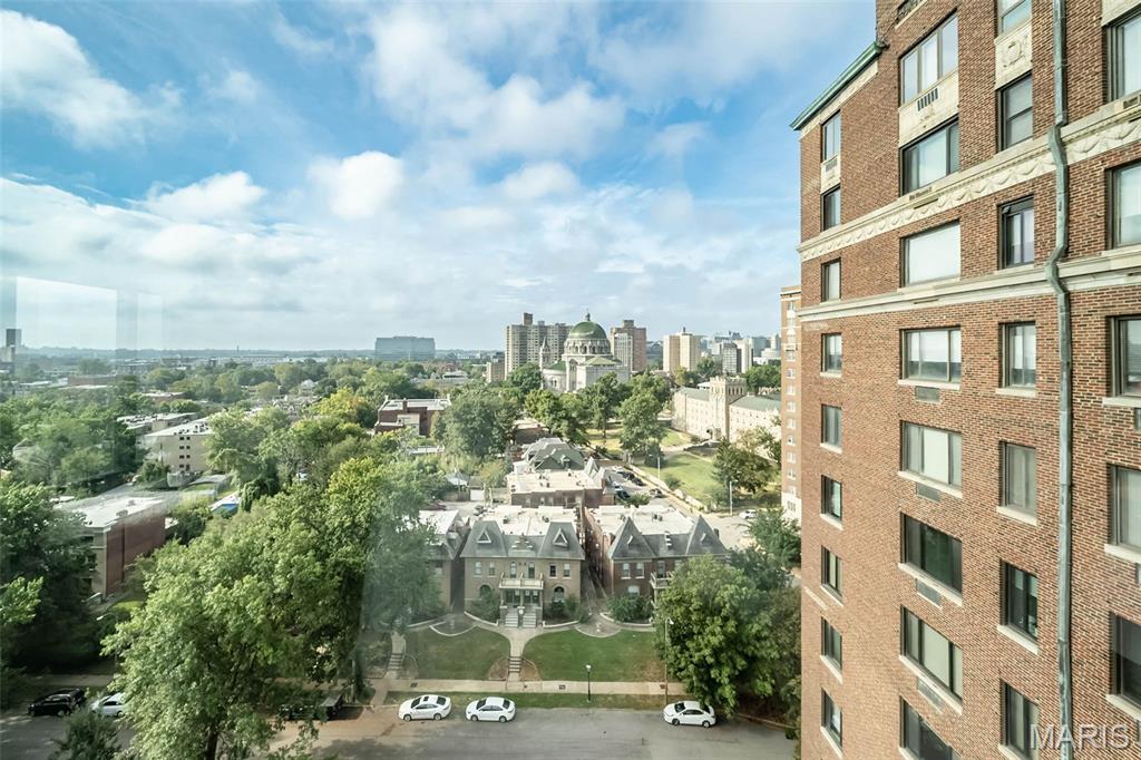 410 N Newstead Avenue 11e Property Photo 29