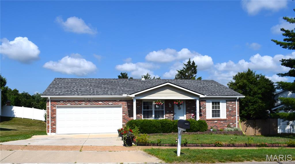 5661 Chalet Hill Drive Property Photo 1