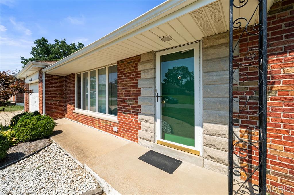 10609 Knollshire Drive Property Photo 4