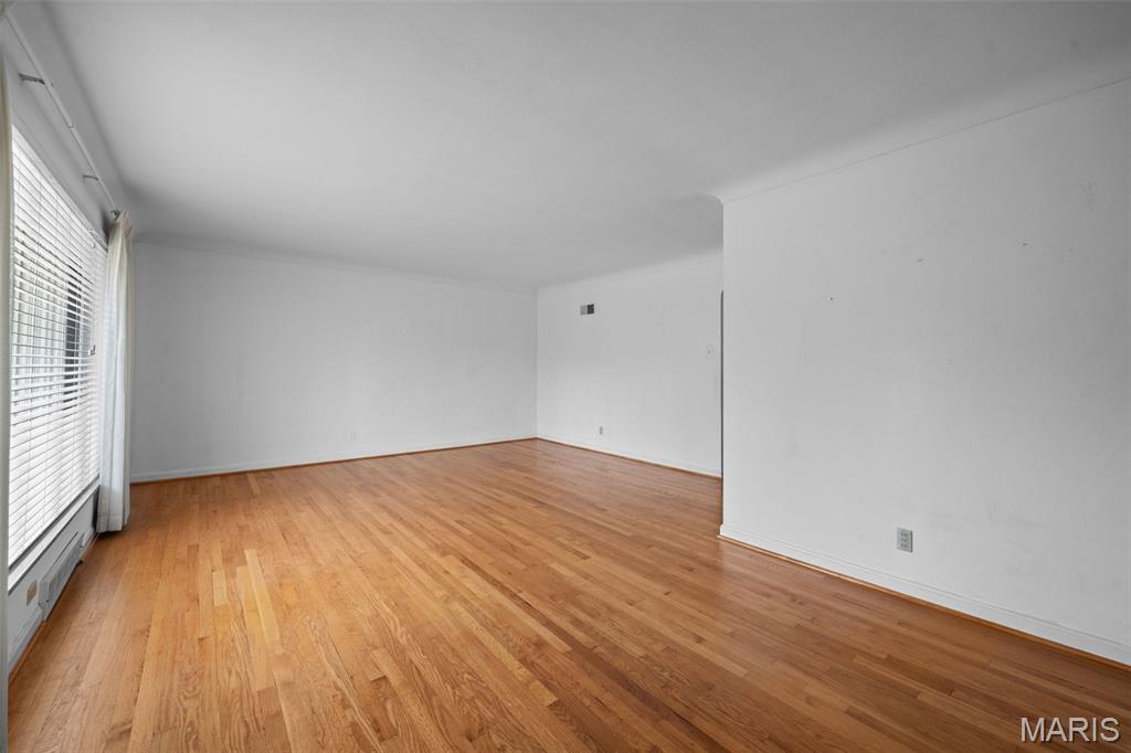 10609 Knollshire Drive Property Photo 5