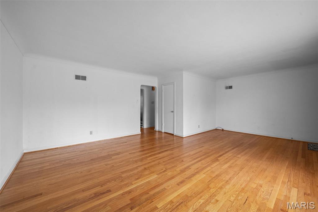 10609 Knollshire Drive Property Photo 8