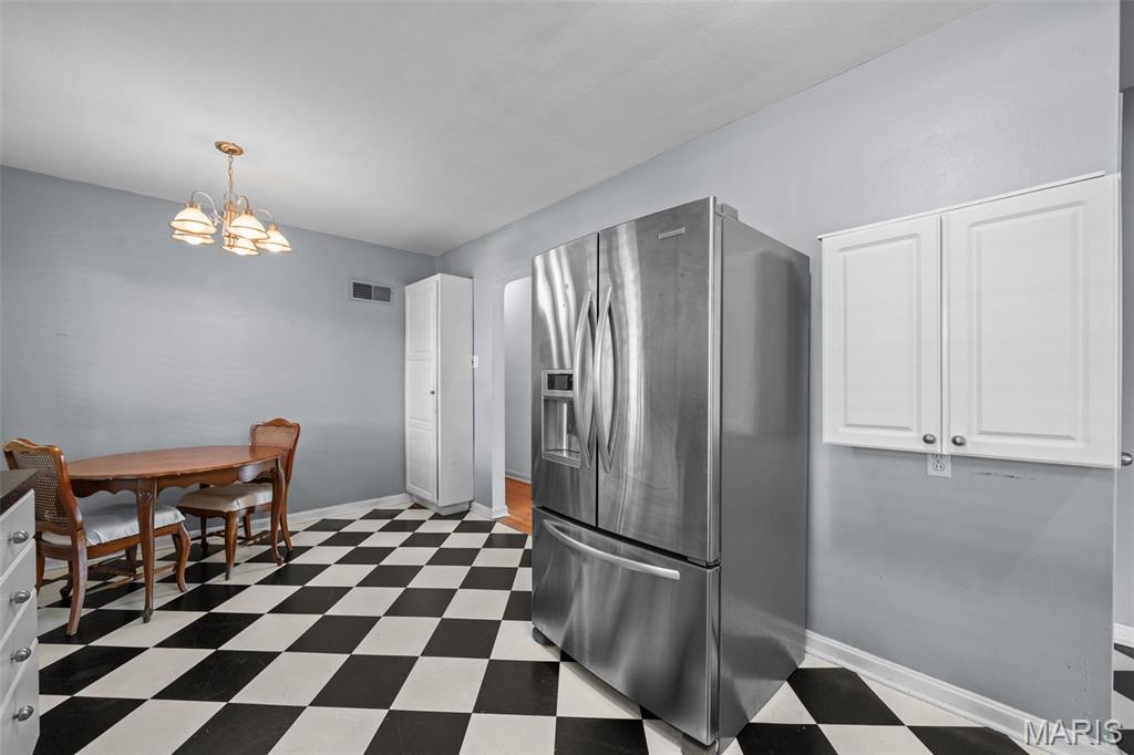 10609 Knollshire Drive Property Photo 12