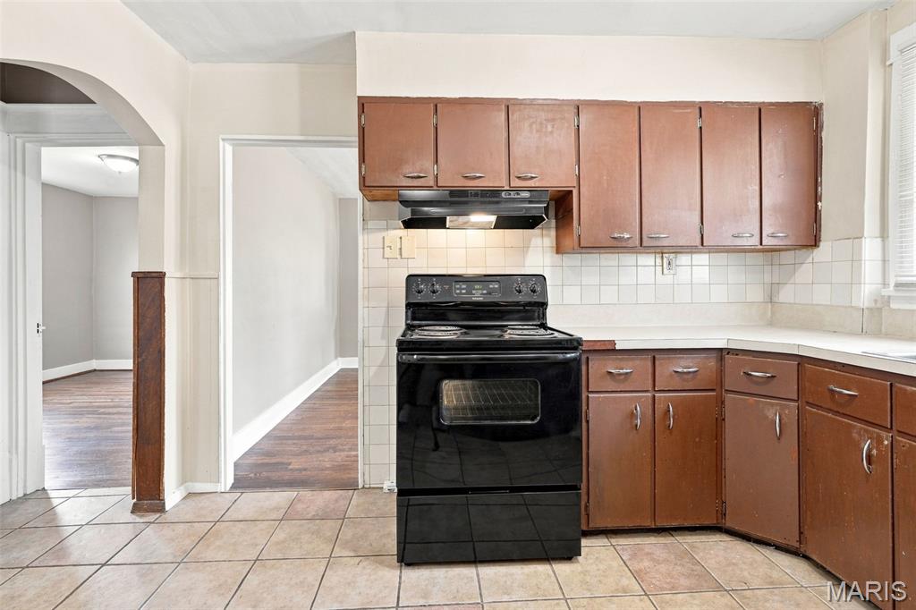 8153 Toddy Avenue Property Photo 17
