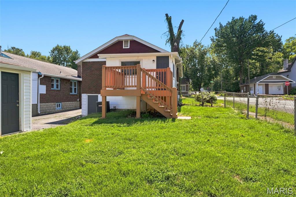 8153 Toddy Avenue Property Photo 28