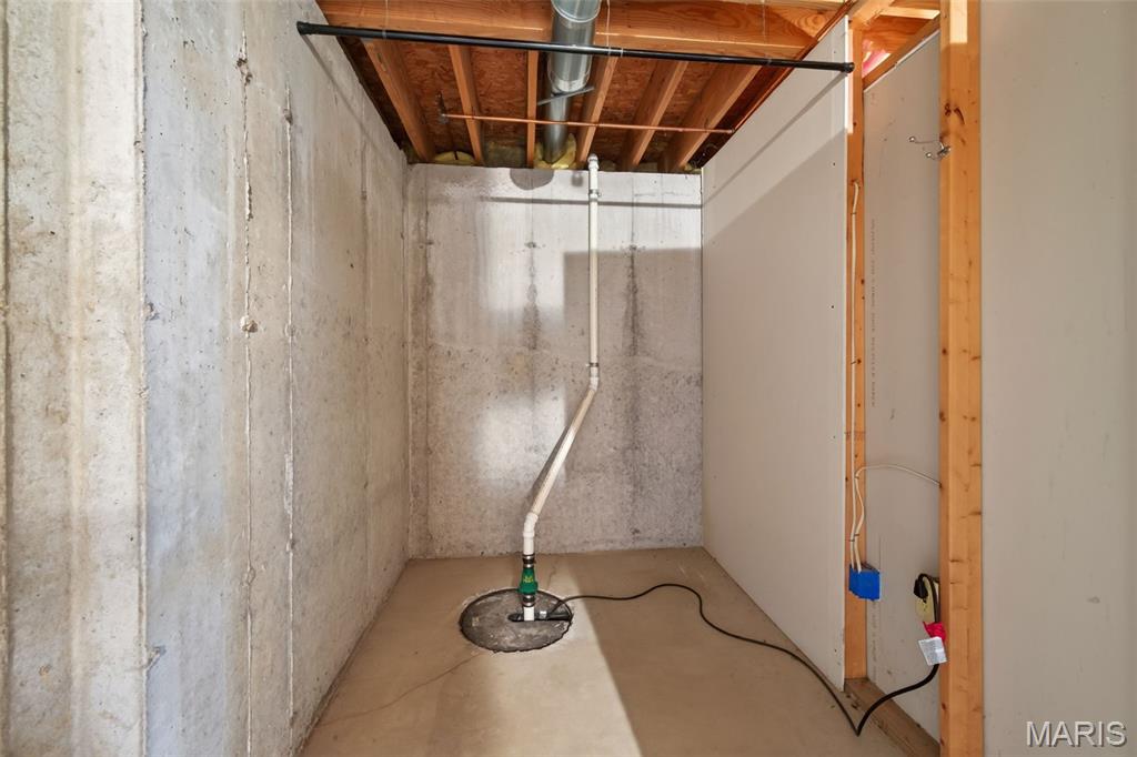10427 Tiffany Village Court Property Photo 24