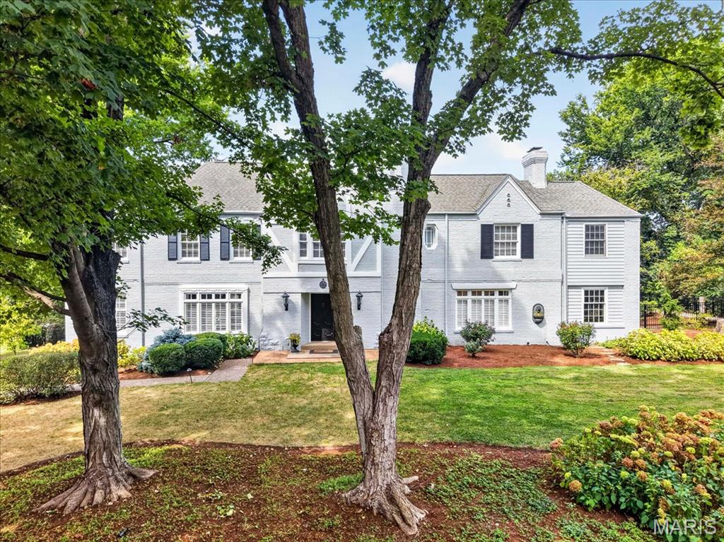 6 Berkshire Drive Property Photo 2