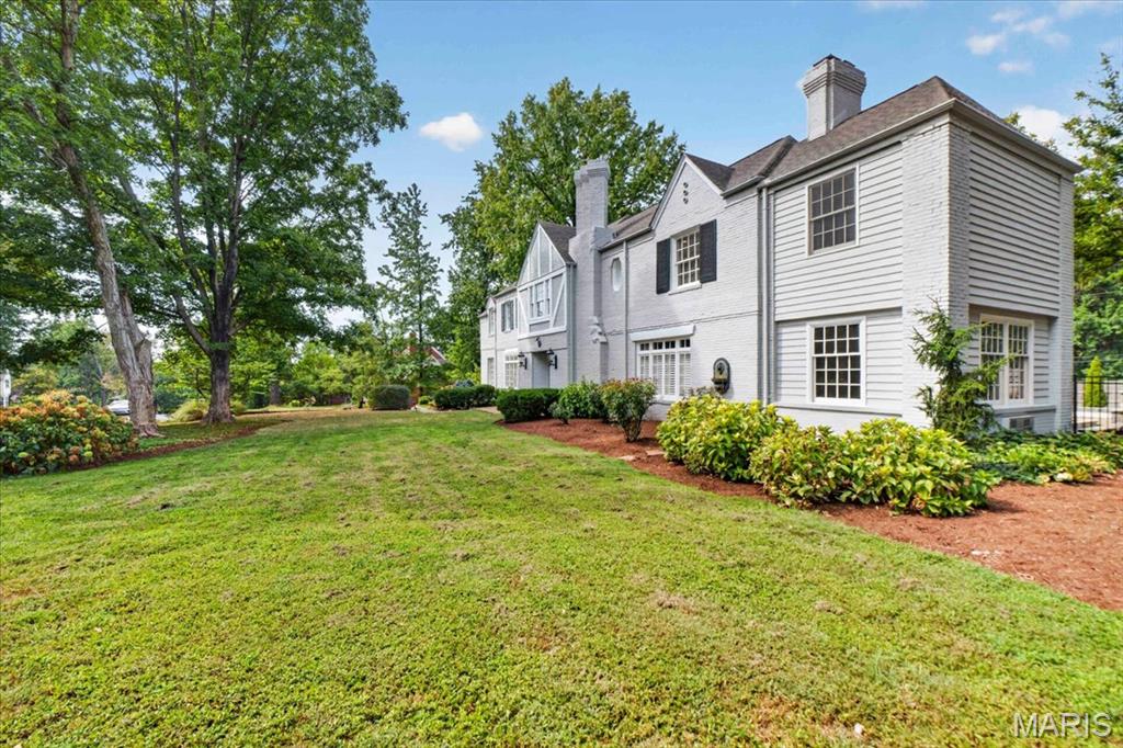 6 Berkshire Drive Property Photo 6