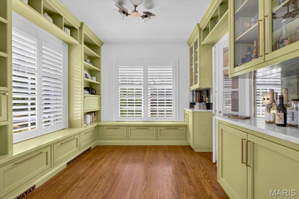 6 Berkshire Drive Property Photo 18