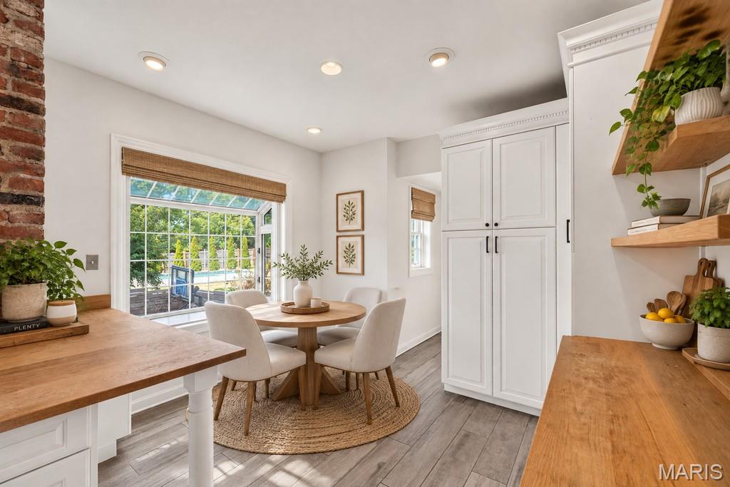 6 Berkshire Drive Property Photo 26