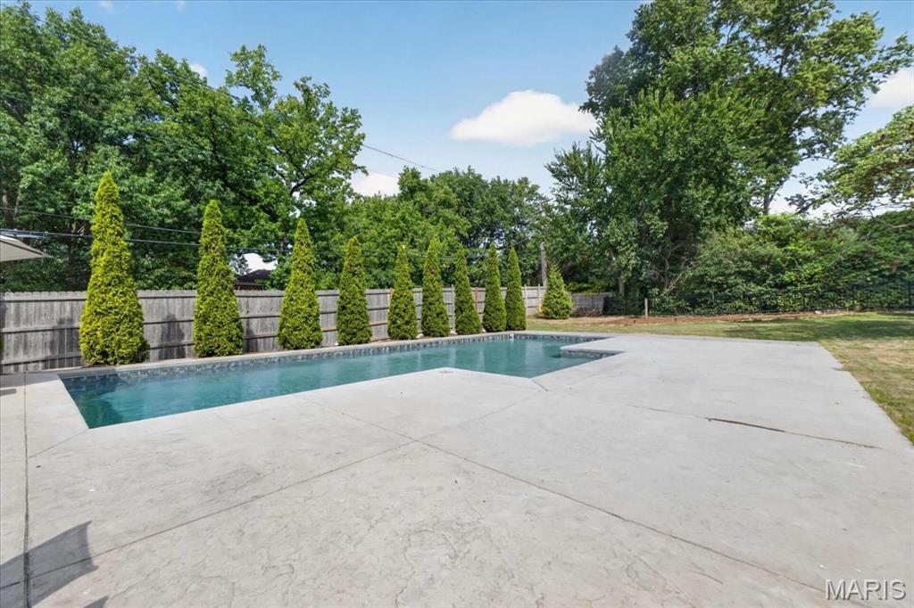 6 Berkshire Drive Property Photo 65