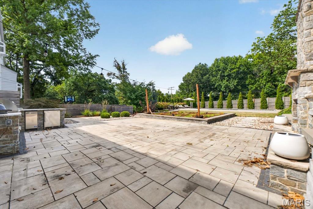 6 Berkshire Drive Property Photo 72