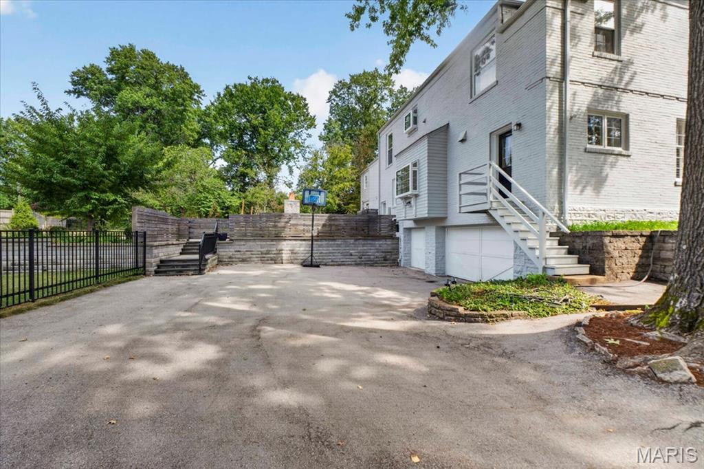 6 Berkshire Drive Property Photo 74