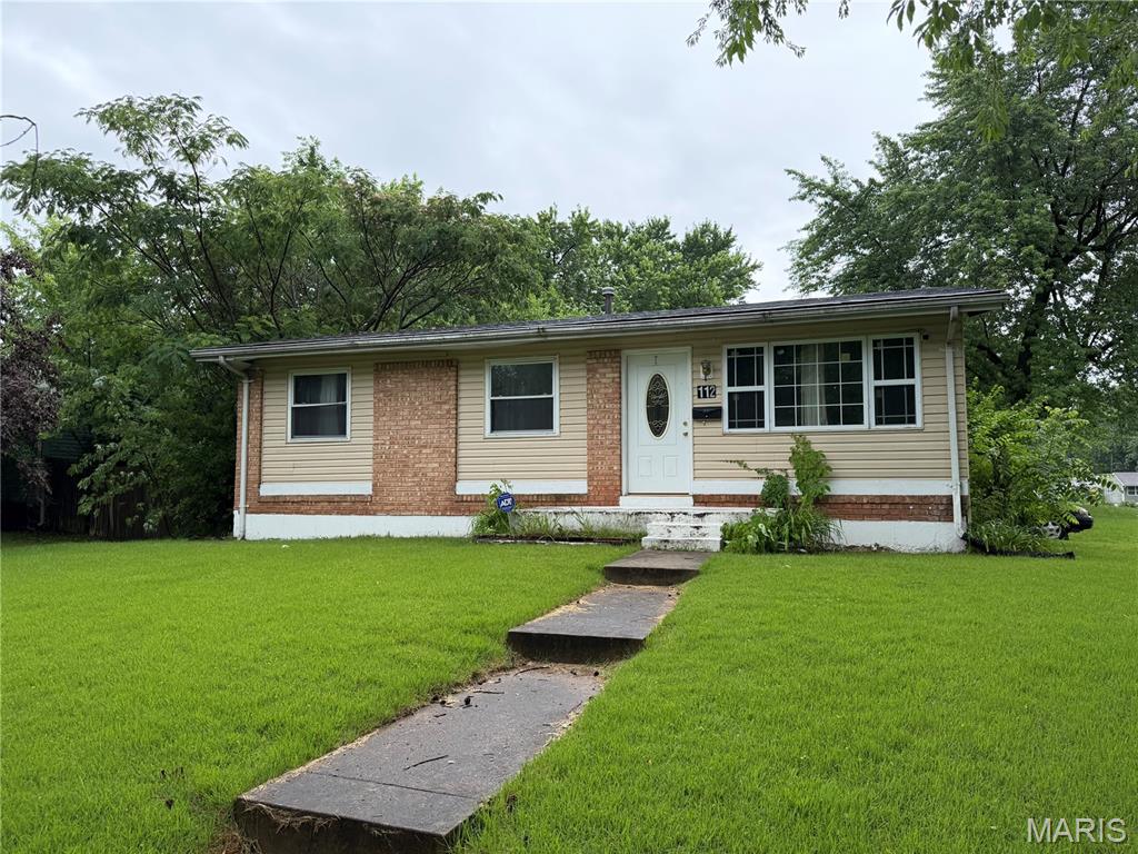 112 Dundee Circle Property Photo 1