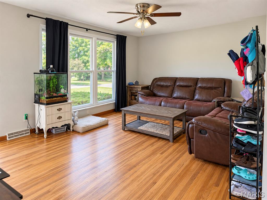 5089 State Highway 72 Property Photo 2