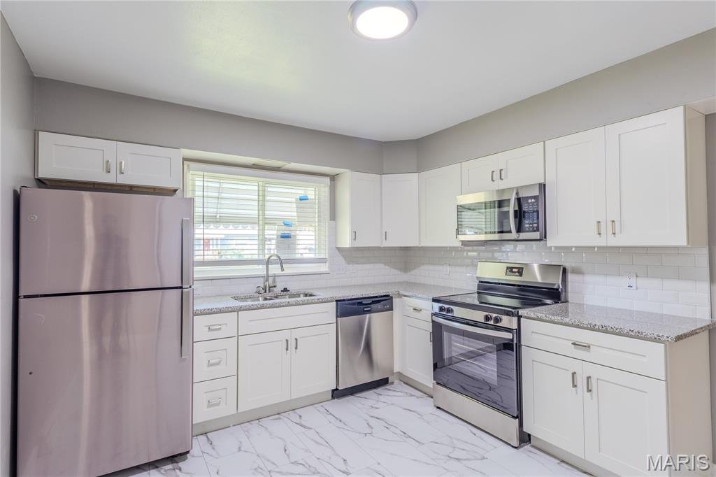 6716 Lightwood Drive Property Photo 11