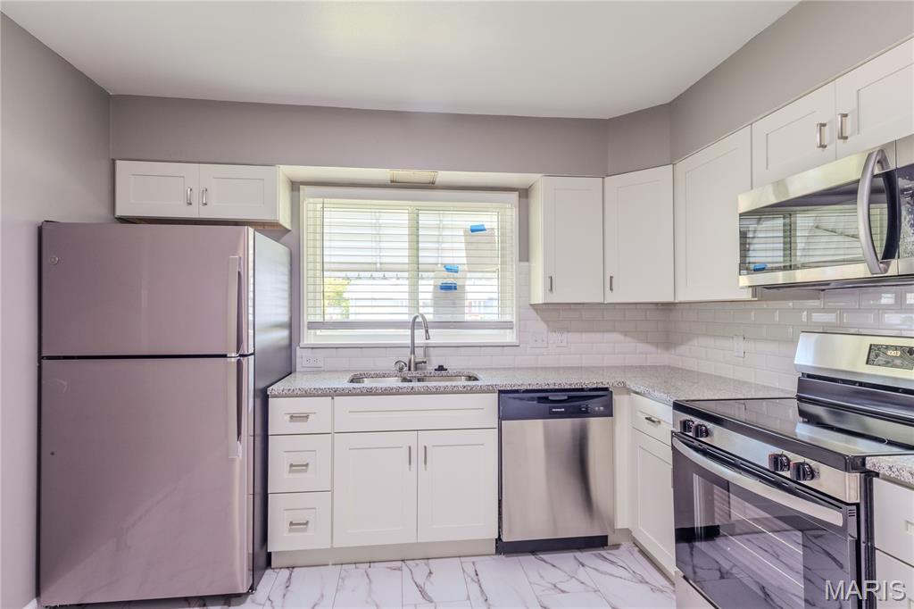 6716 Lightwood Drive Property Photo 12