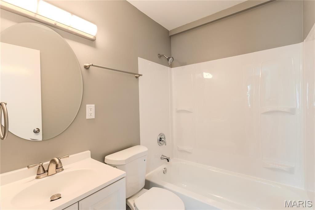 6716 Lightwood Drive Property Photo 19