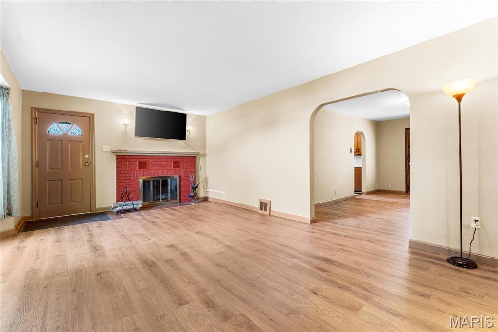 4208 N Belt West Property Photo 2