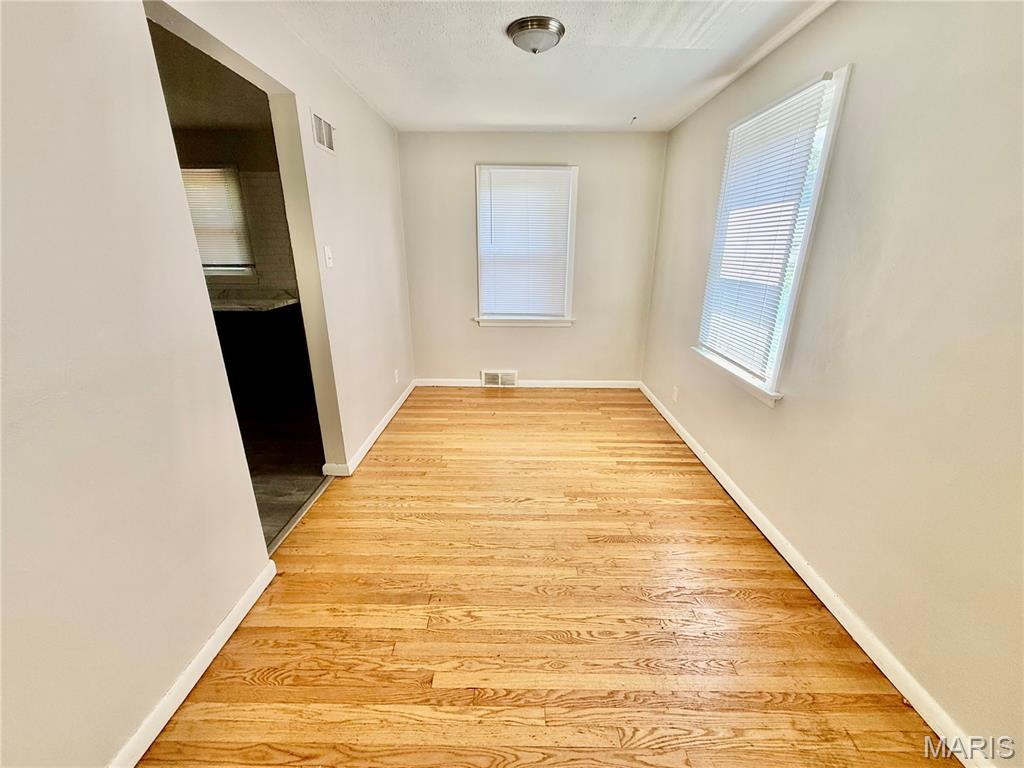6122 Jackson Avenue Property Photo 5