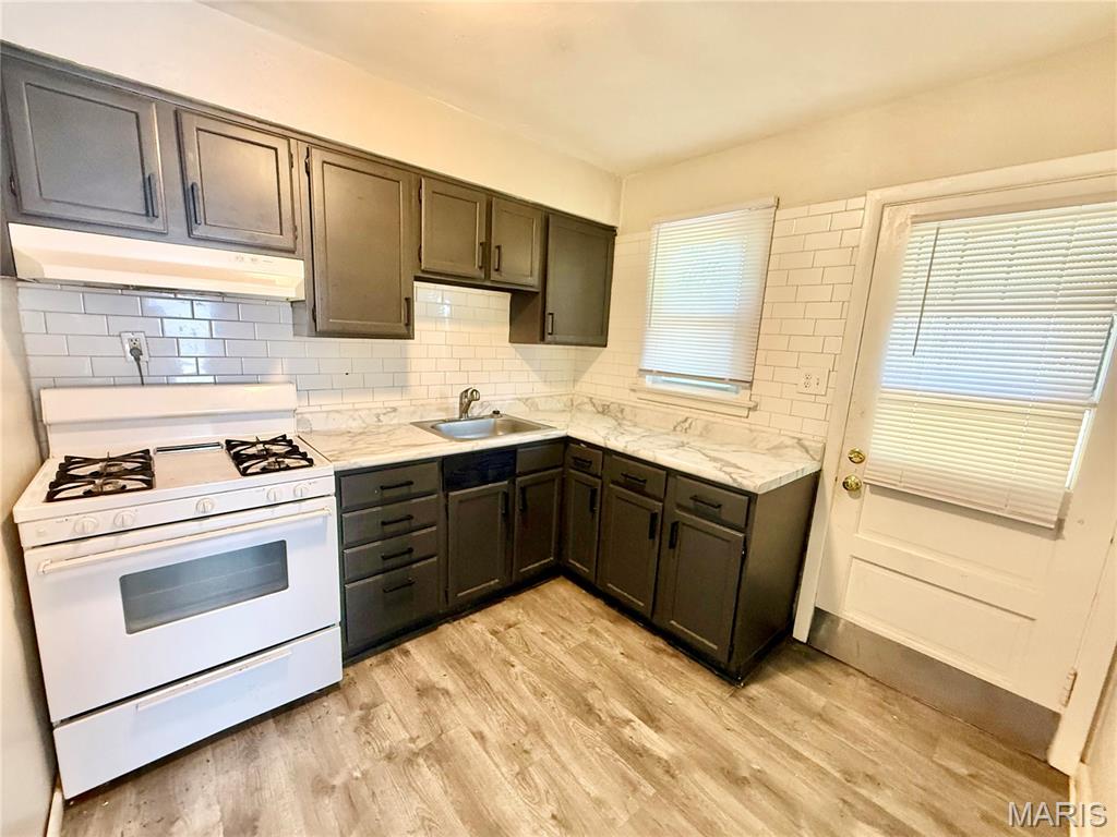 6122 Jackson Avenue Property Photo 6