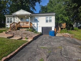 235 N Dellwood Road Property Photo 1