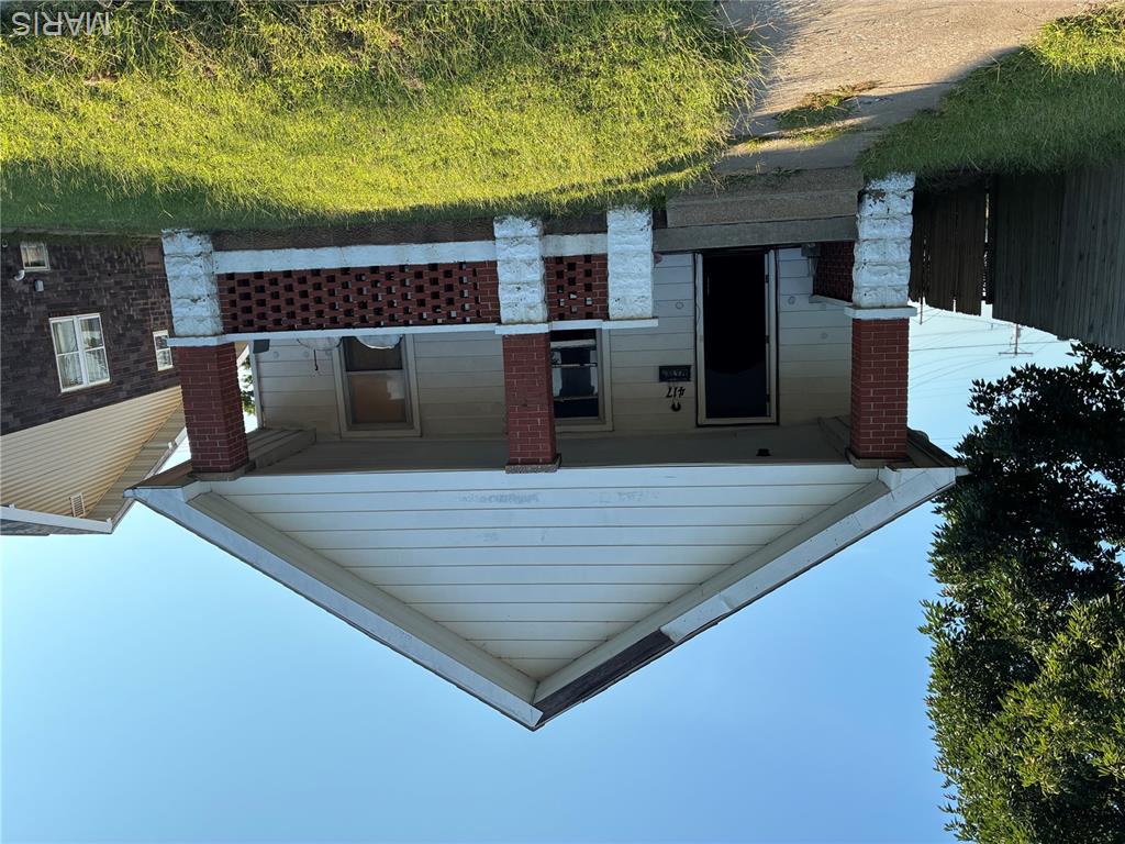 417 E Saint Louis Avenue Property Photo 1