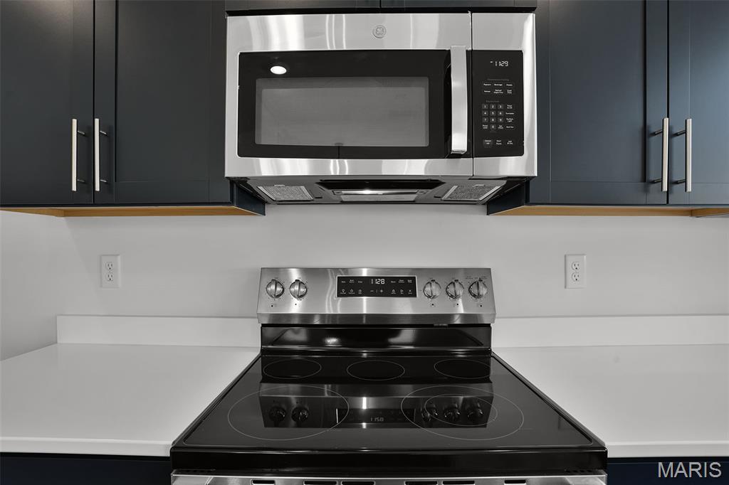 7119 Trainor Place Property Photo 10