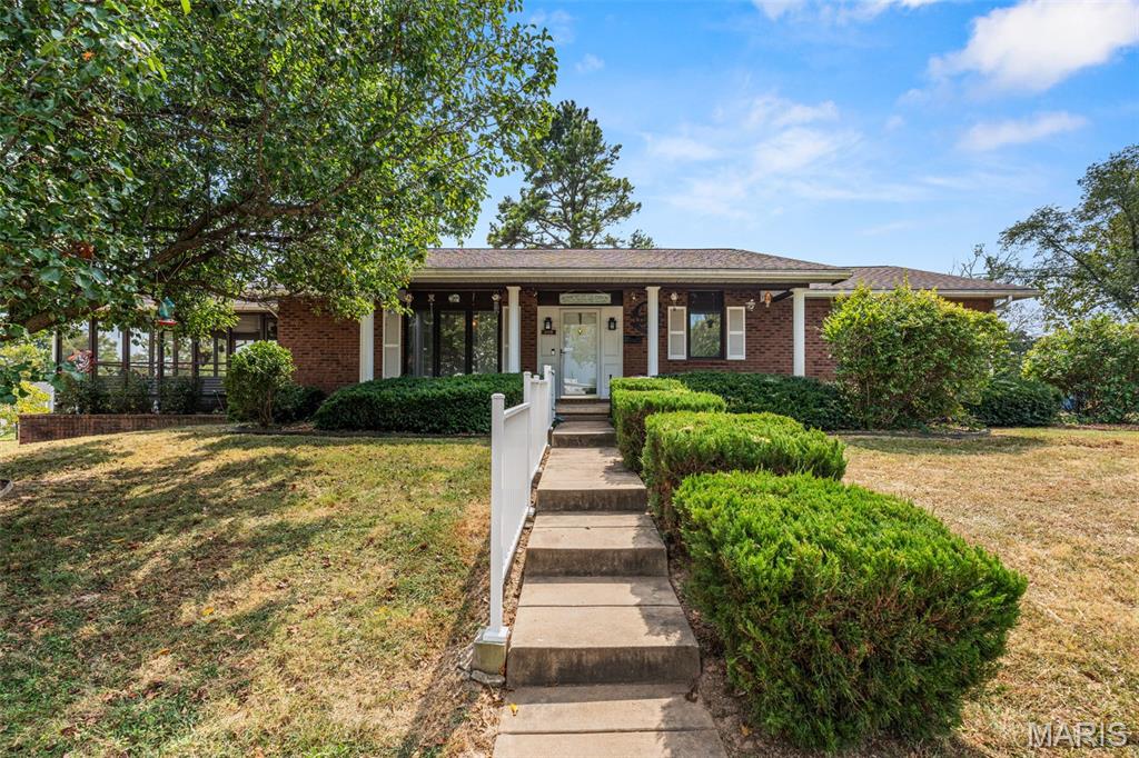 319 Jefferson Street Property Photo 1