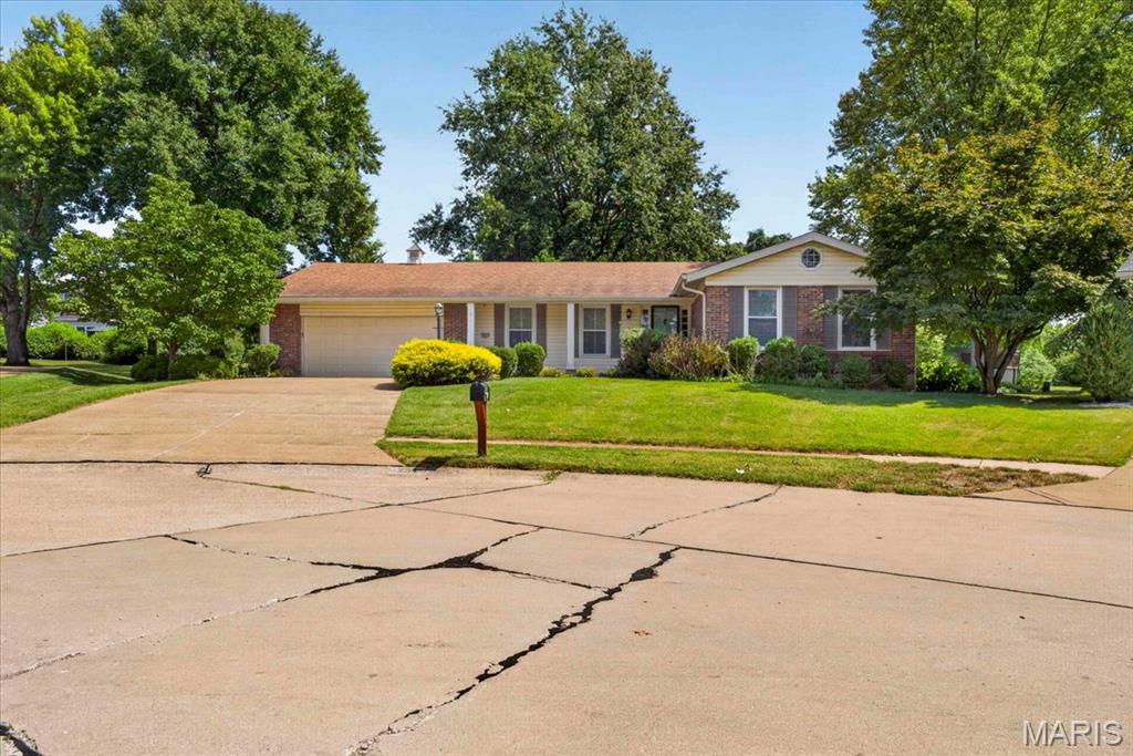3822 Baville Court Property Photo 1