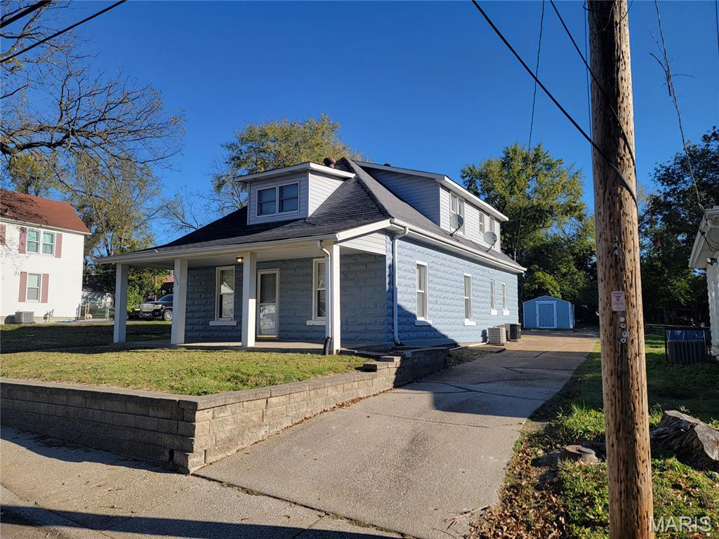 338 Saint Louis Avenue 2f Property Photo 1