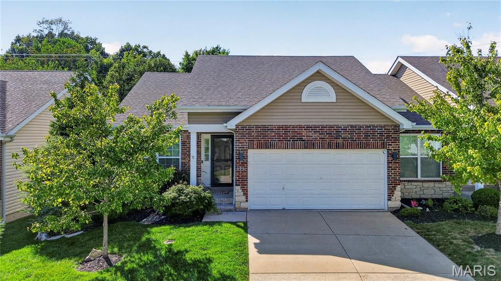 5931 Stephanie Green Court Property Photo 1