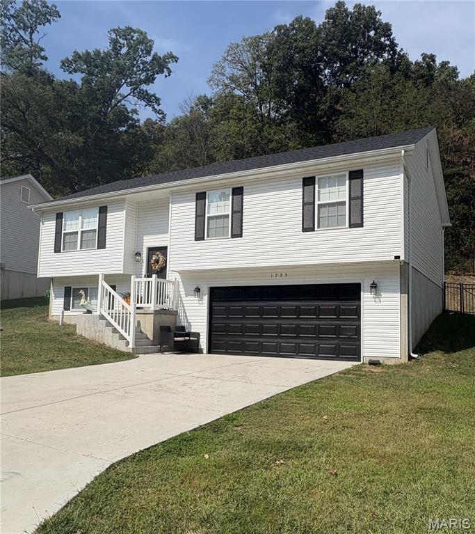 1735 Cherry Blossom Court Property Photo 1