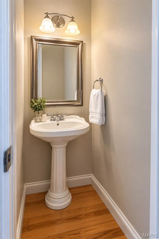 3105 Wheeling Drive Property Photo 8