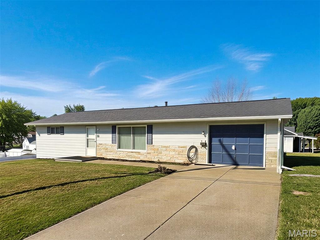 913 Vine Street Property Photo 1