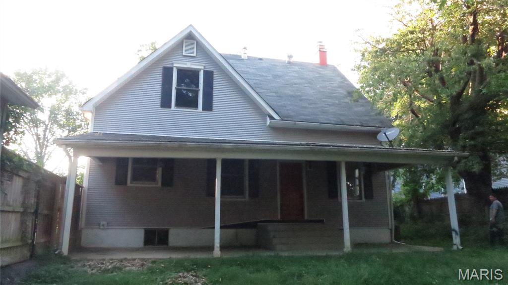 2315 Brown Street Property Photo 4