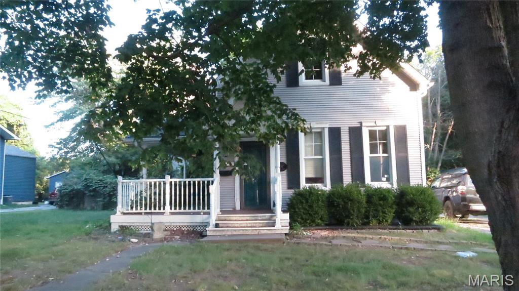 2315 Brown Street Property Photo 5