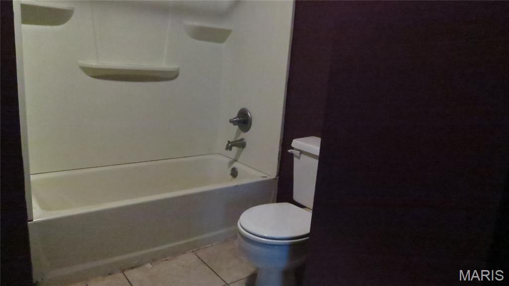 2315 Brown Street Property Photo 23