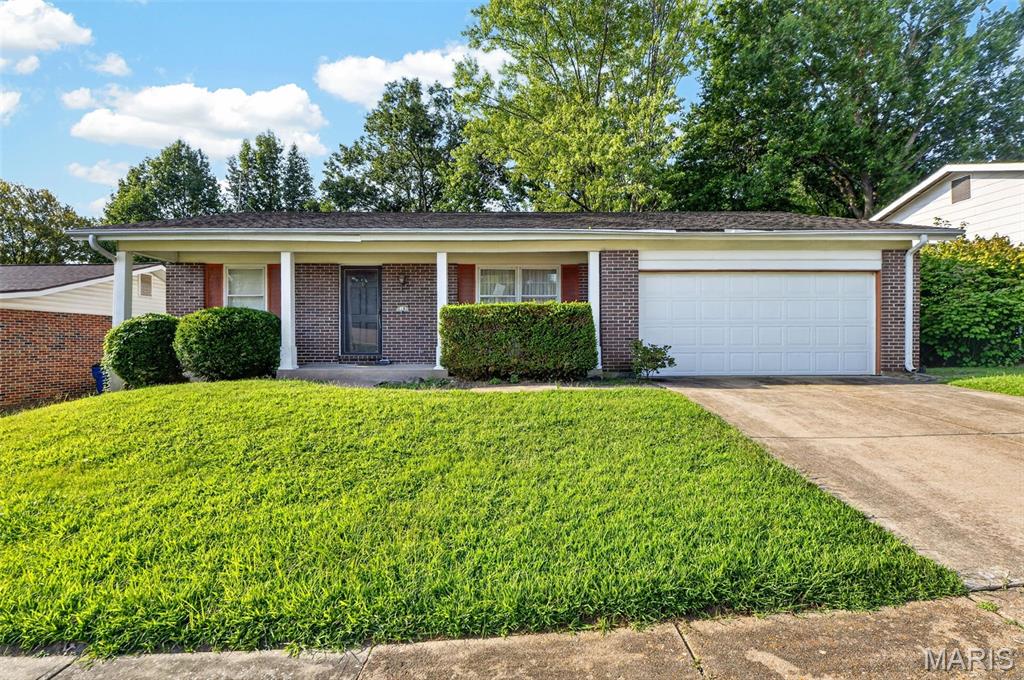 2182 Rountree Drive Property Photo 1