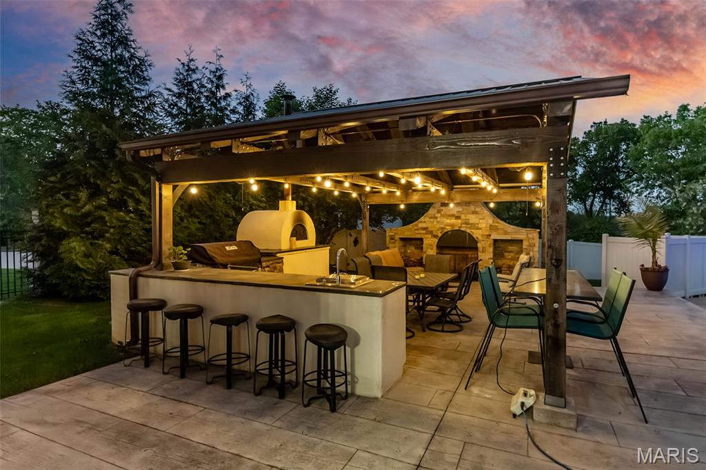 604 Glyn Cagny Property Photo 80