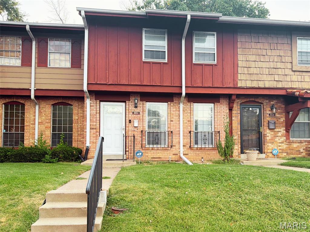 8864 Santa Bella Drive Property Photo 1