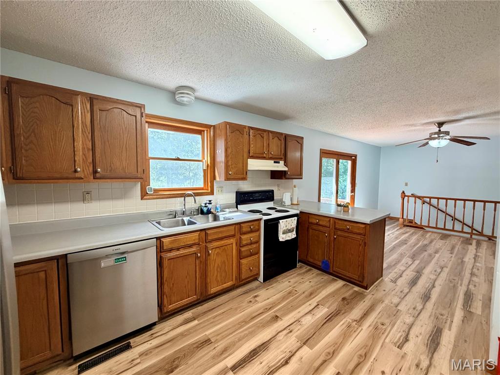 1710 Forest Place Property Photo 11
